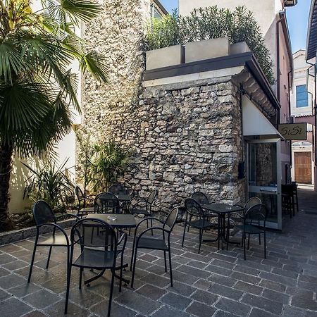 Sisi Apartment & Rooms Desenzano del Garda Extérieur photo