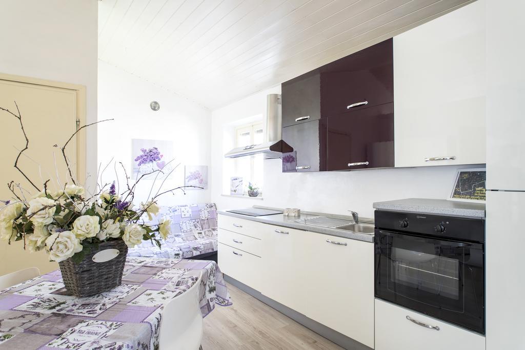 Sisi Apartment & Rooms Desenzano del Garda Extérieur photo
